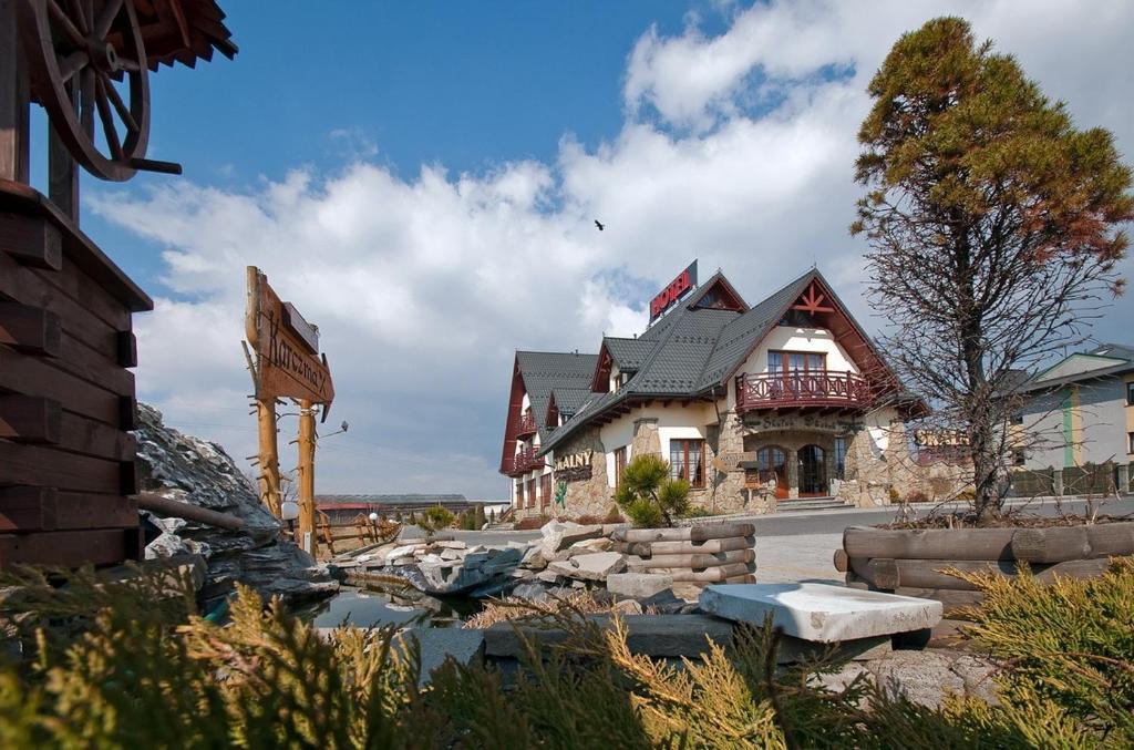 Skalny Dworek Nowy Targ Exterior photo